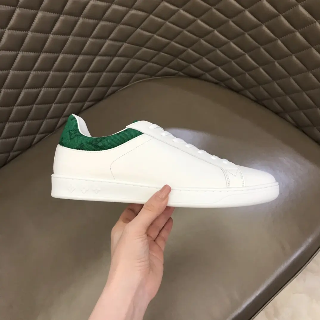 lv 2022 classic casual sneakers 