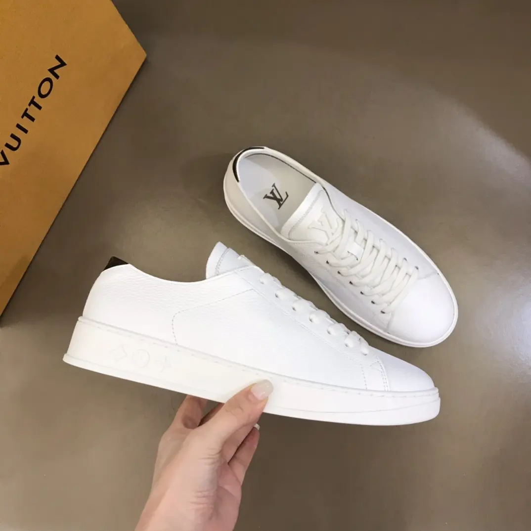 lv 2022 classic casual sneakers 