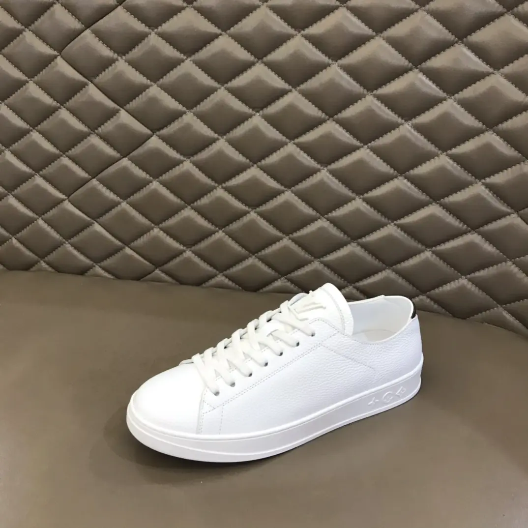 lv 2022 classic casual sneakers 