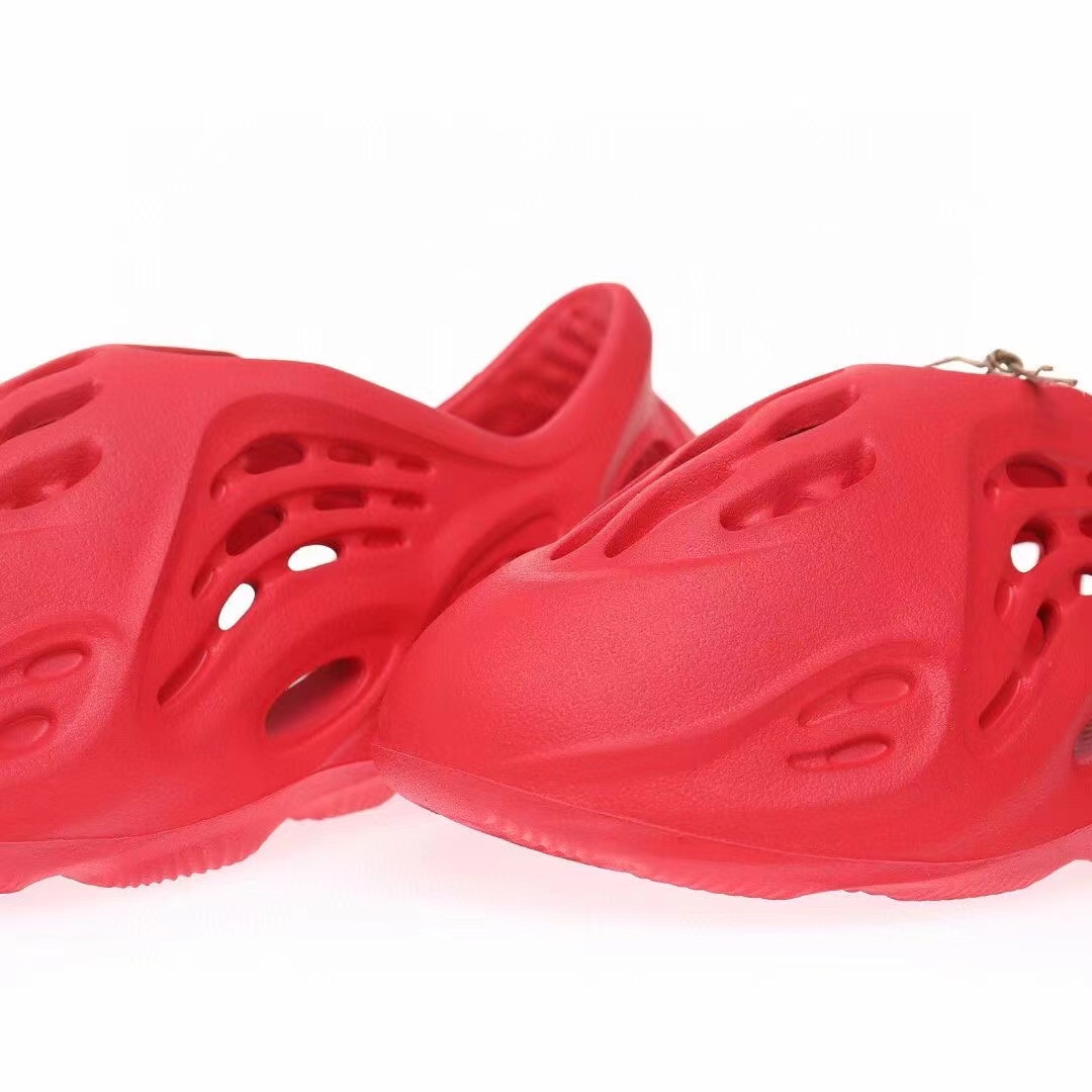 Kanye West x Adidas Yeezy Foam Runner children sandal