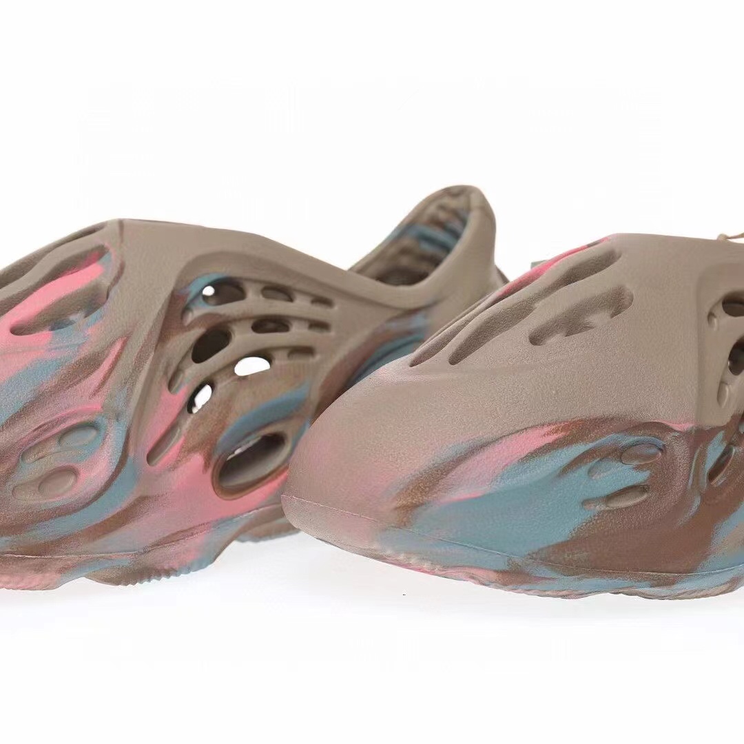 Kanye West x Adidas Yeezy Foam Runner children sandal