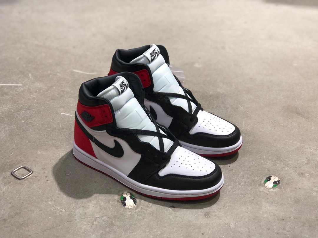 High Quality NIke pairs Air Jordan 1 “Six Championships”