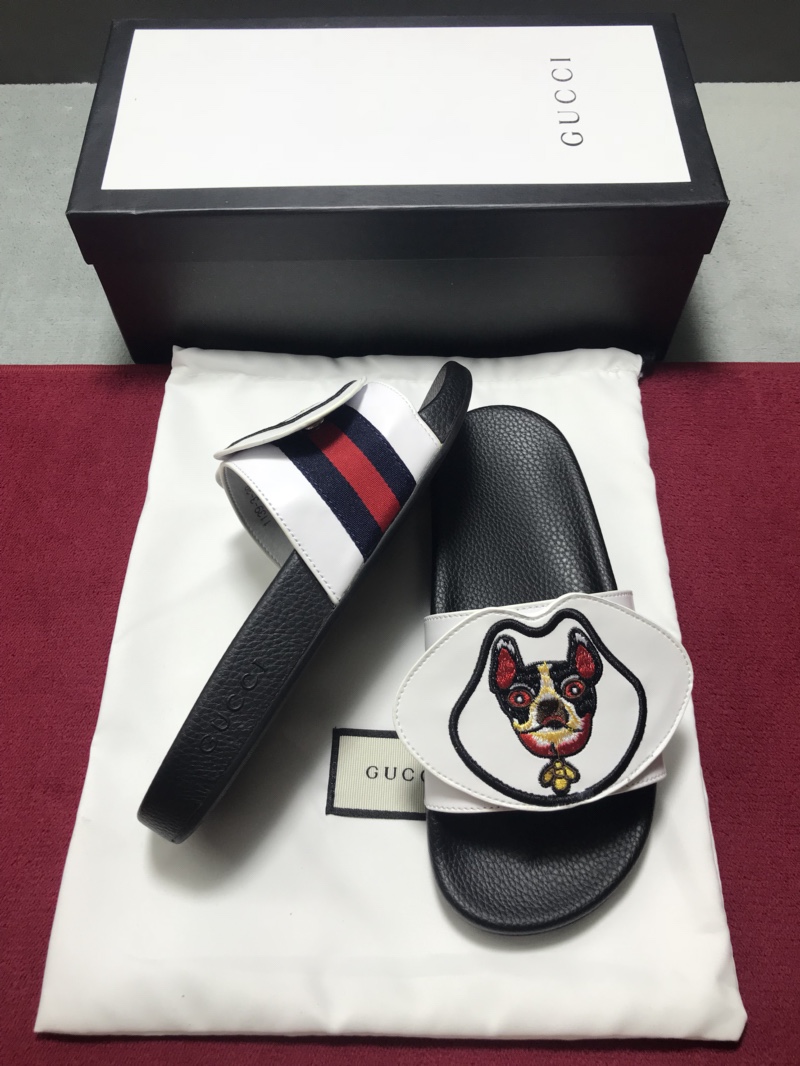 High Quality Gucci slide sandal with White rubber And Dog Design GO_GC027