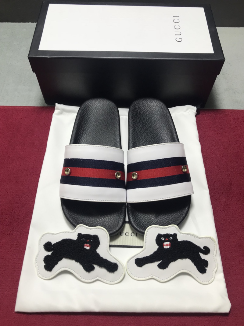 High Quality Gucci slide sandal White rubber with black tiger Design GO_GC024