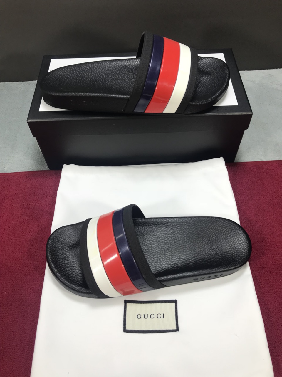 High Quality Gucci slide sandal Black rubber with white black and red Web GO_GC047