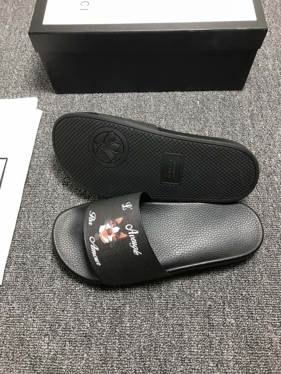 High Quality Gucci Black slide sandal With White rubber and Dog Design GO_GC036