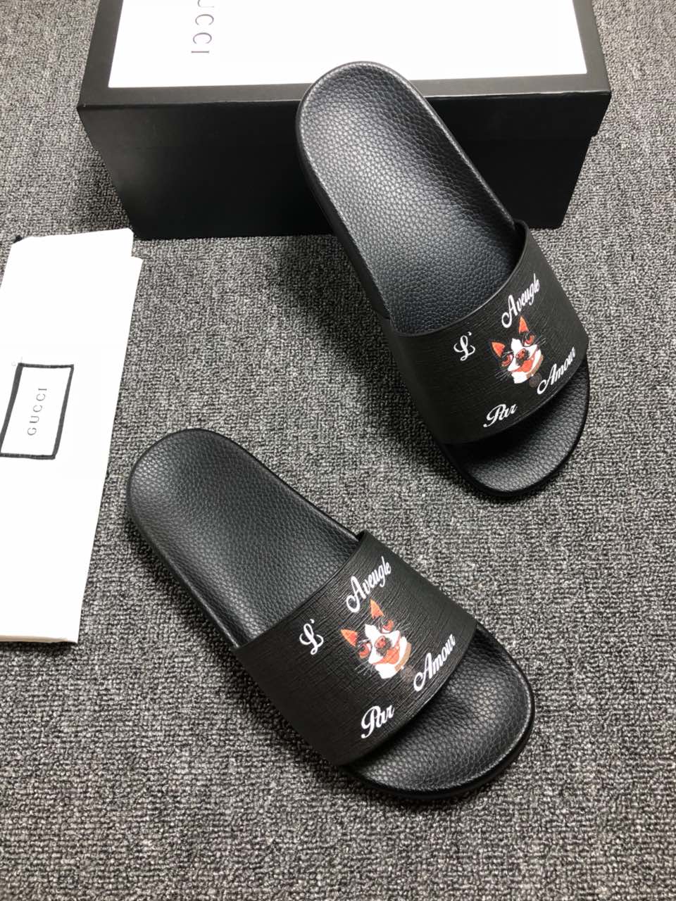 High Quality Gucci Black slide sandal With White rubber and Dog Design GO_GC036