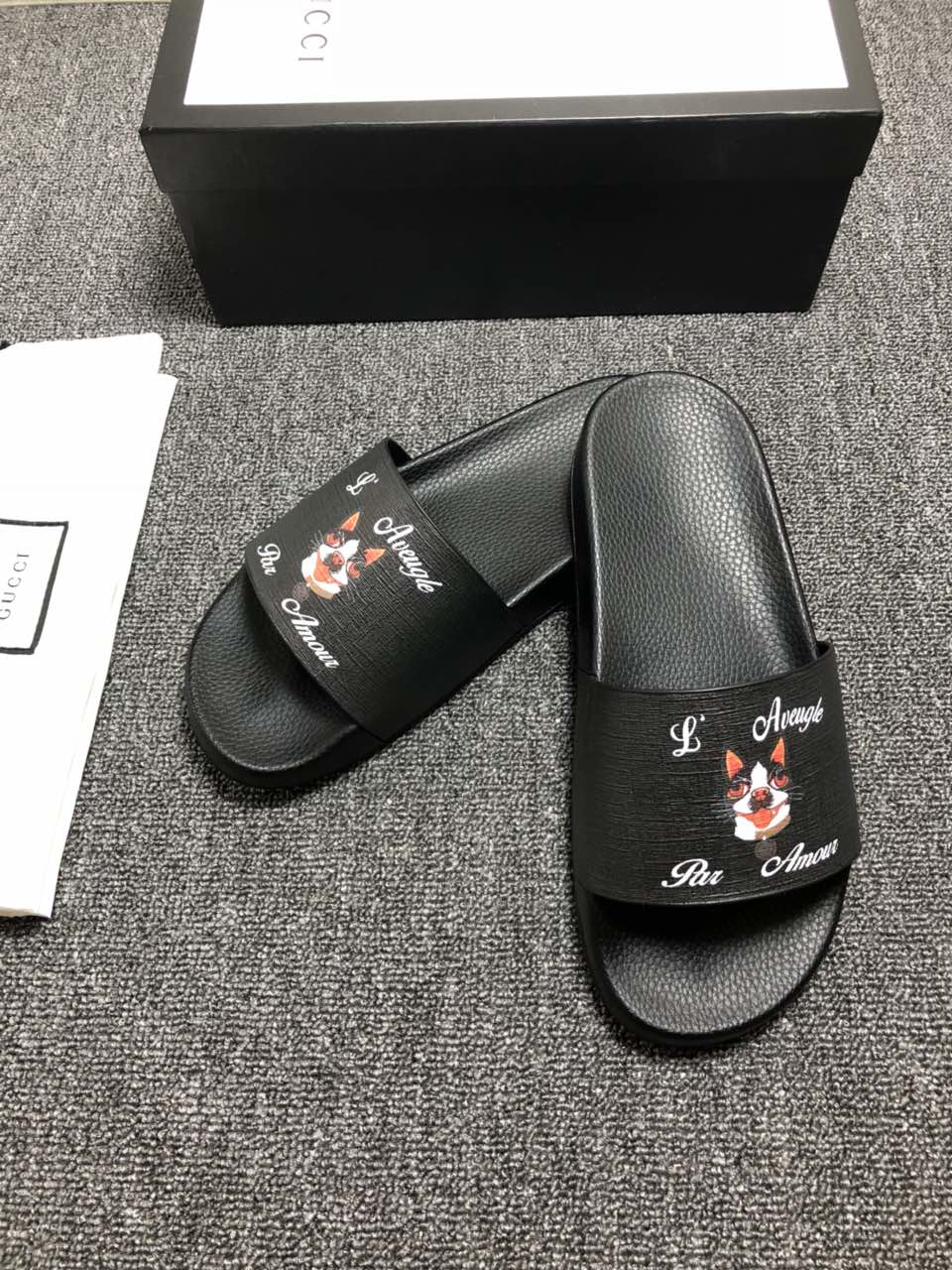 High Quality Gucci Black slide sandal With White rubber and Dog Design GO_GC036