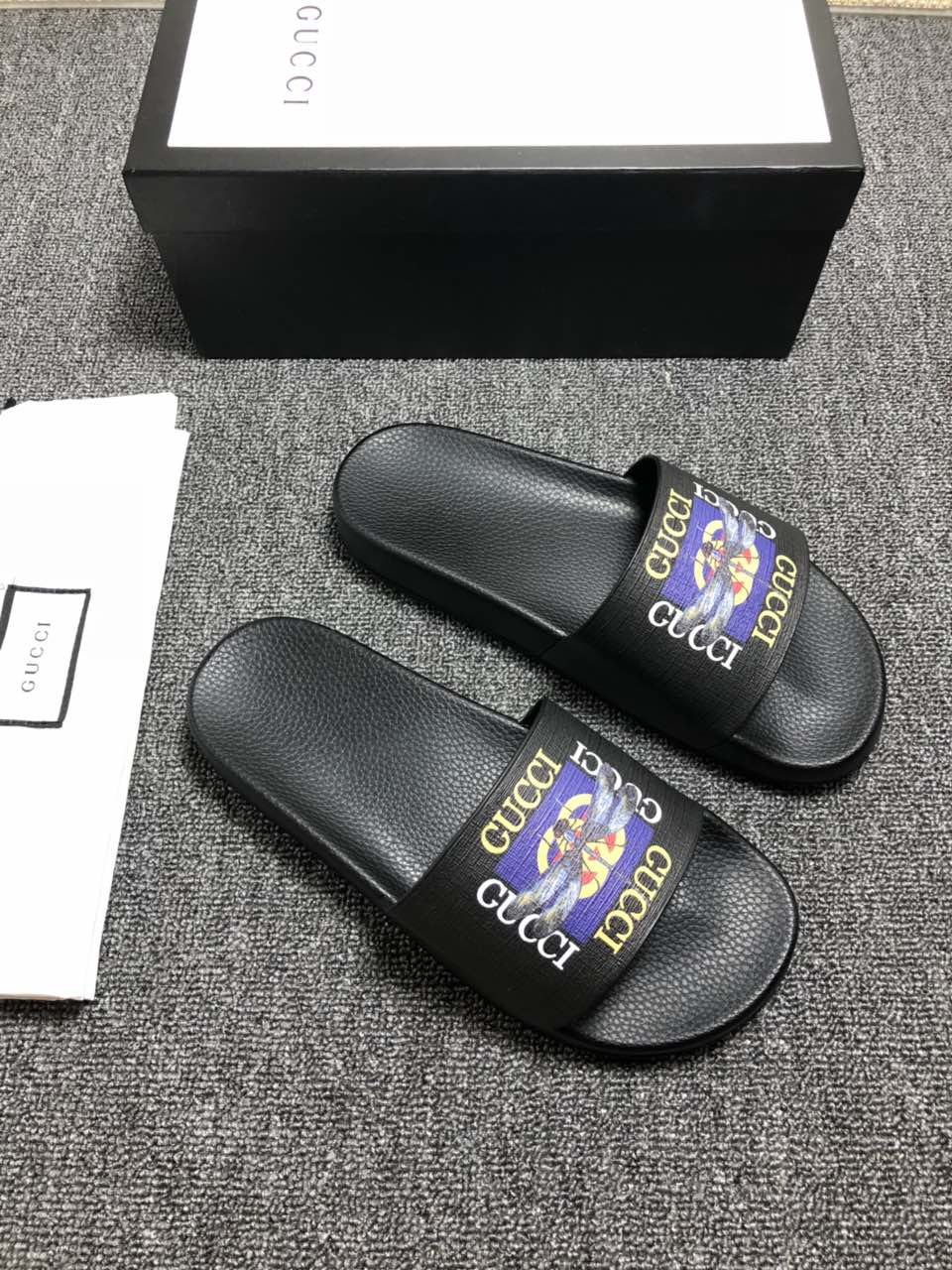 High Quality Gucci black slide sandal With GG Design GO_GC038