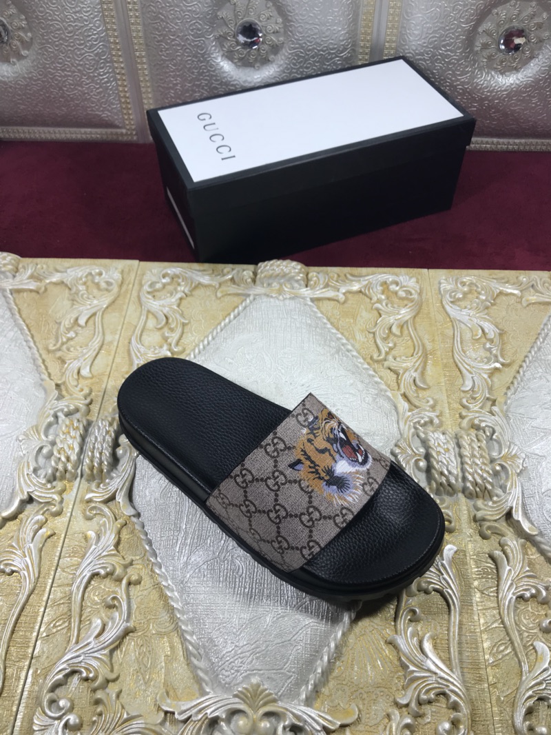 High Quality Gucci Black Rubber slide sandal With Tigers GO_GC009