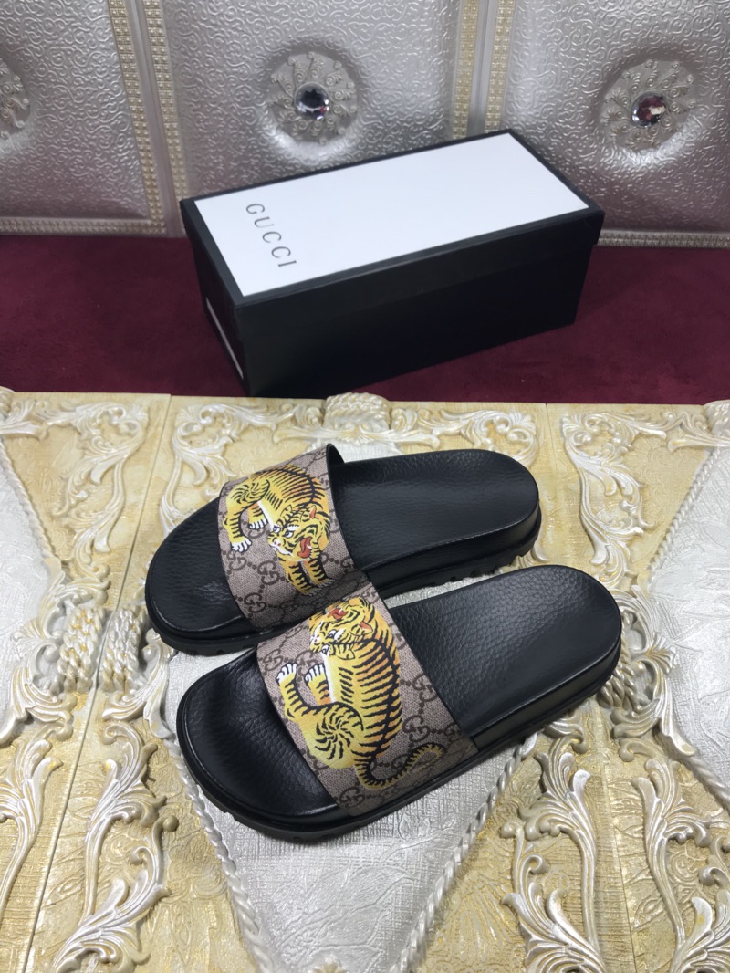 High Quality Gucci Black Rubber slide sandal With Tigers GO_GC004