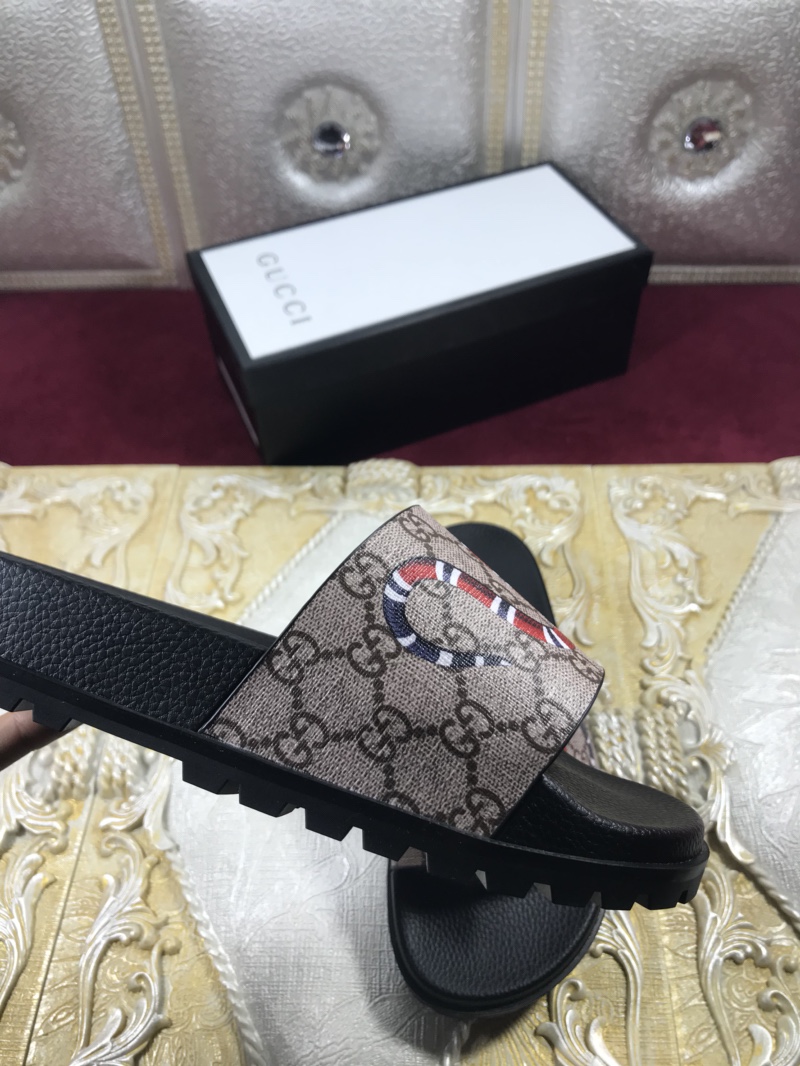 High Quality Gucci Black Rubber slide sandal With Snakes GO_GC008