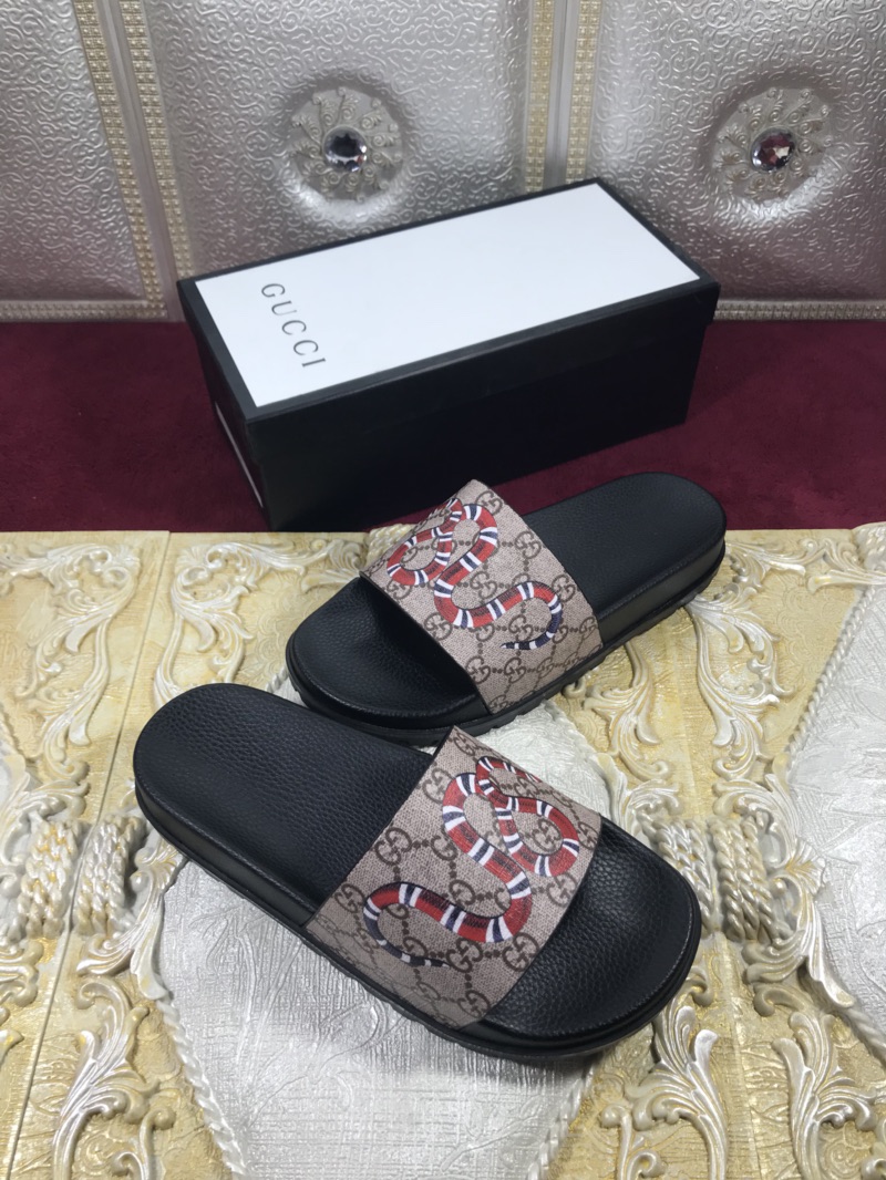 High Quality Gucci Black Rubber slide sandal With Snakes GO_GC008