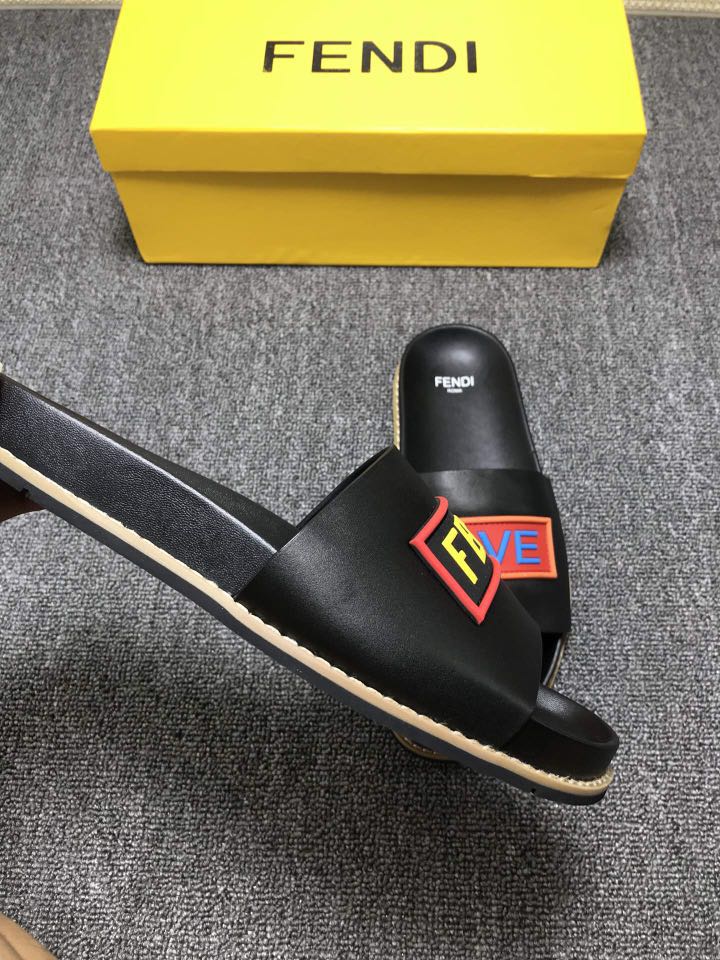 High Quality Fendi slide sandal with rubber and fendi love design GO_FD009