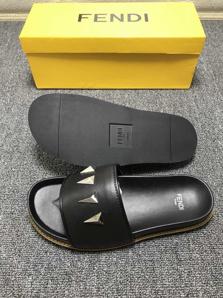 High Quality Fendi slide sandal with golden Pyramid  GO_FD008