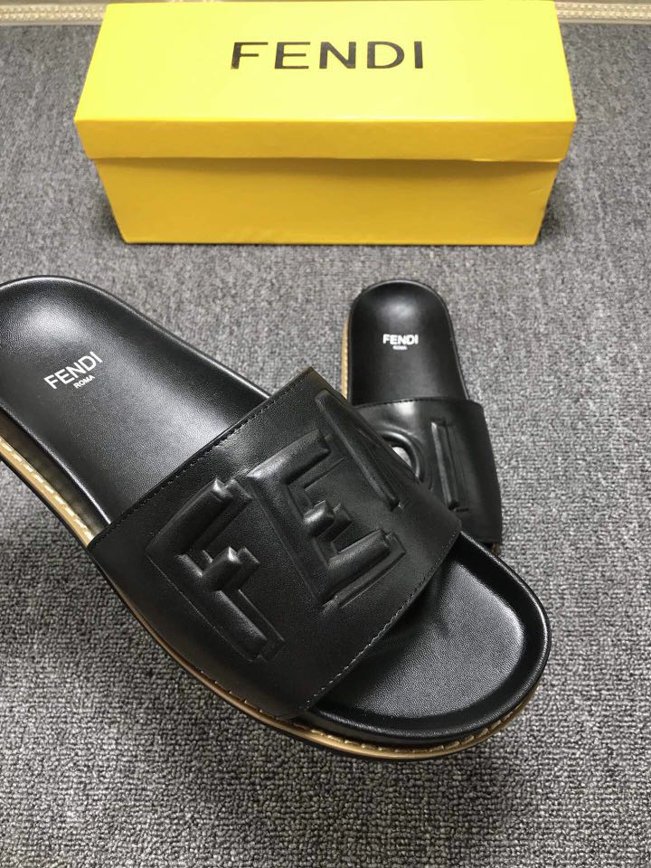 High Quality Fendi slide sandal bands asymmetrically decorated GO_FD007