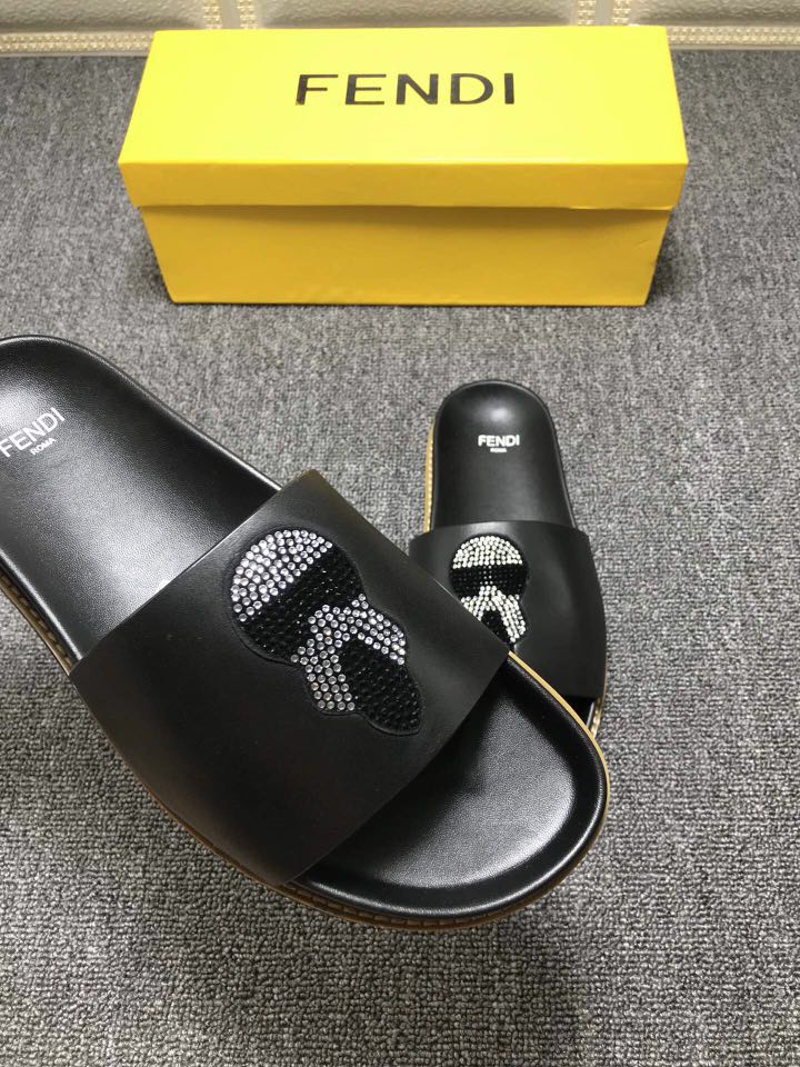 High Quality Fendi black slide sandal with Karl Lagerfeld GO_FD004