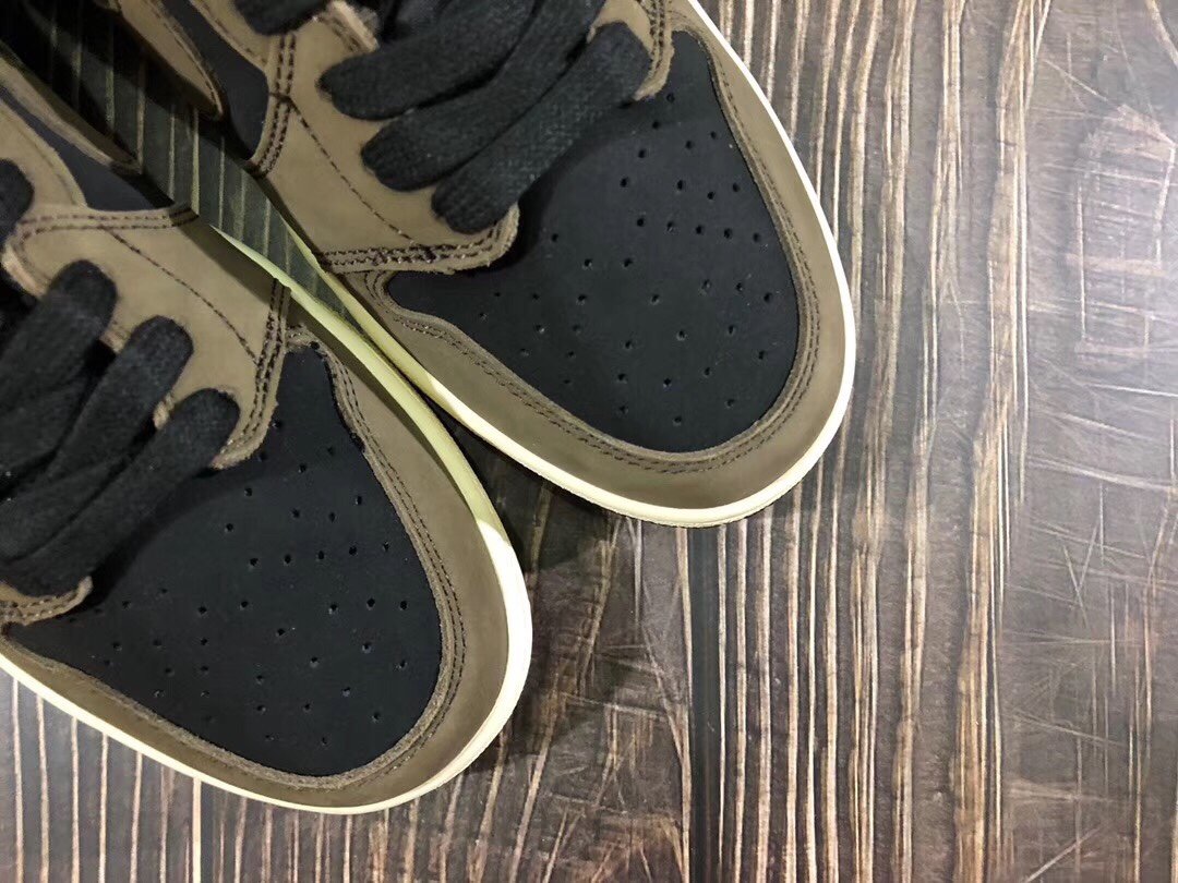 High Quality exclusive TRAVIS SCOTT X AJ1 LOW with retail materials ready to ship on June 10th
