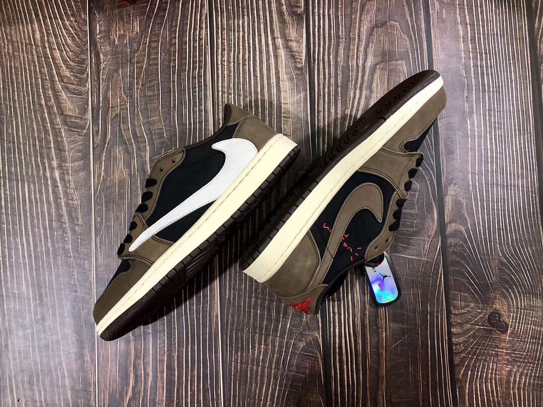 High Quality exclusive TRAVIS SCOTT X AJ1 LOW with retail materials ready to ship on June 10th