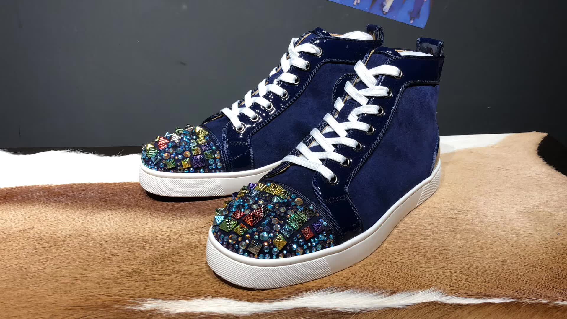 High Quality Christian Louboutin Sneakers JC034