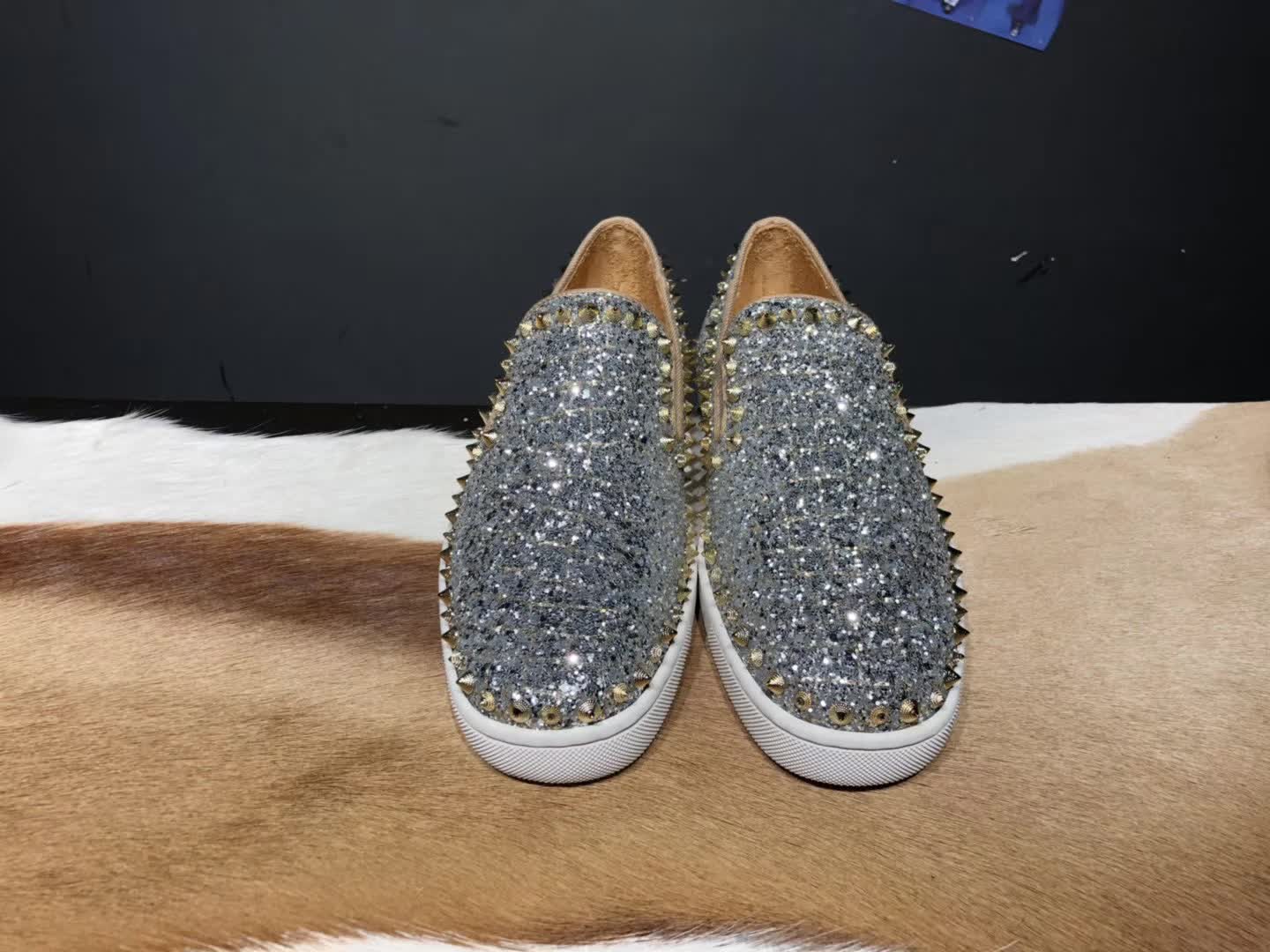 High Quality Christian Louboutin Sneakers JC032