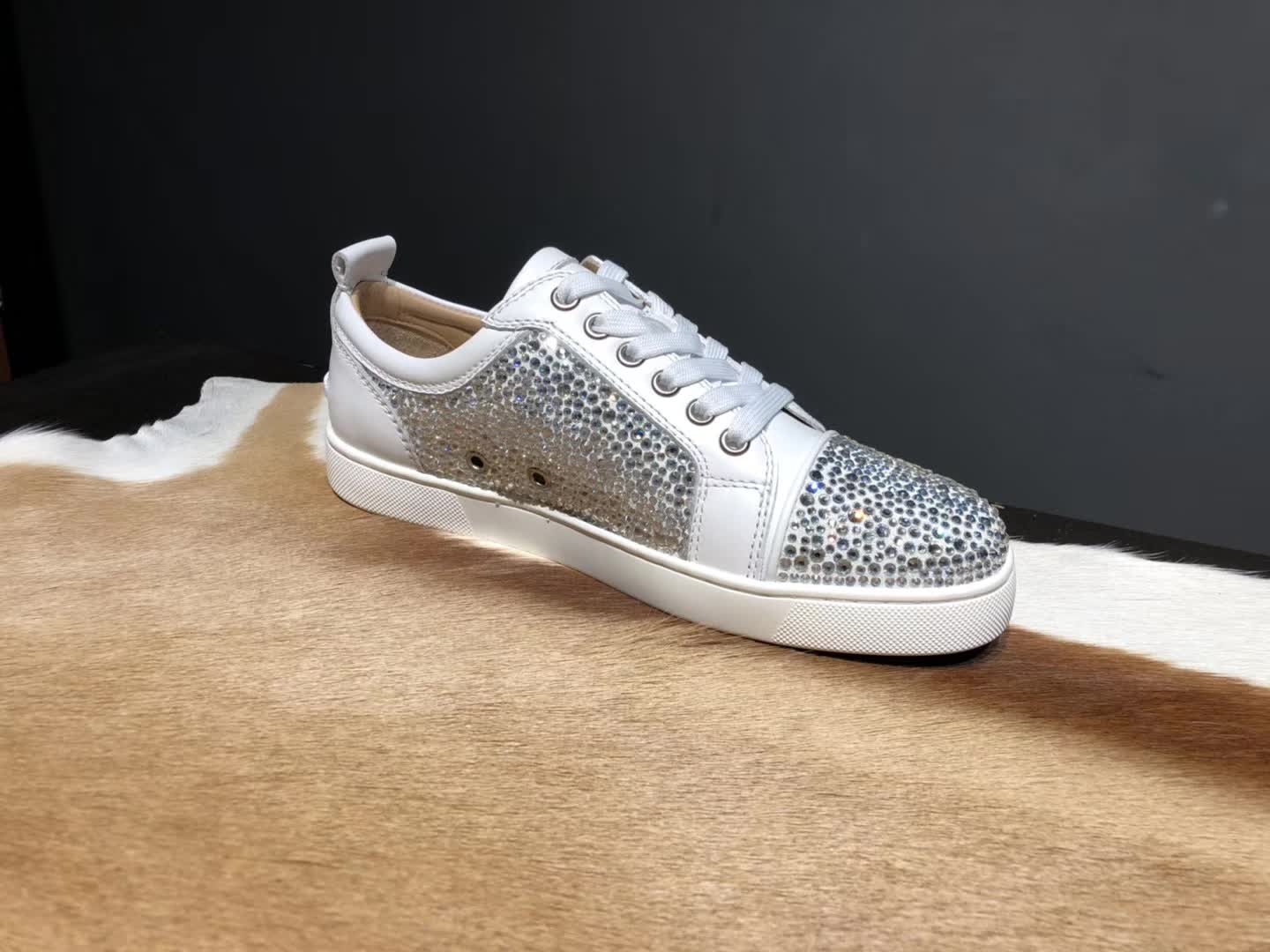 High Quality Christian Louboutin Sneakers JC025