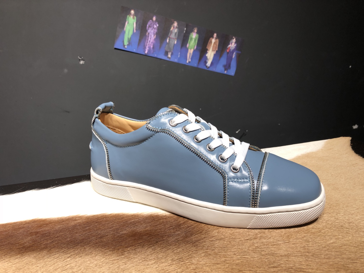 High Quality Christian Louboutin Sneakers JC002