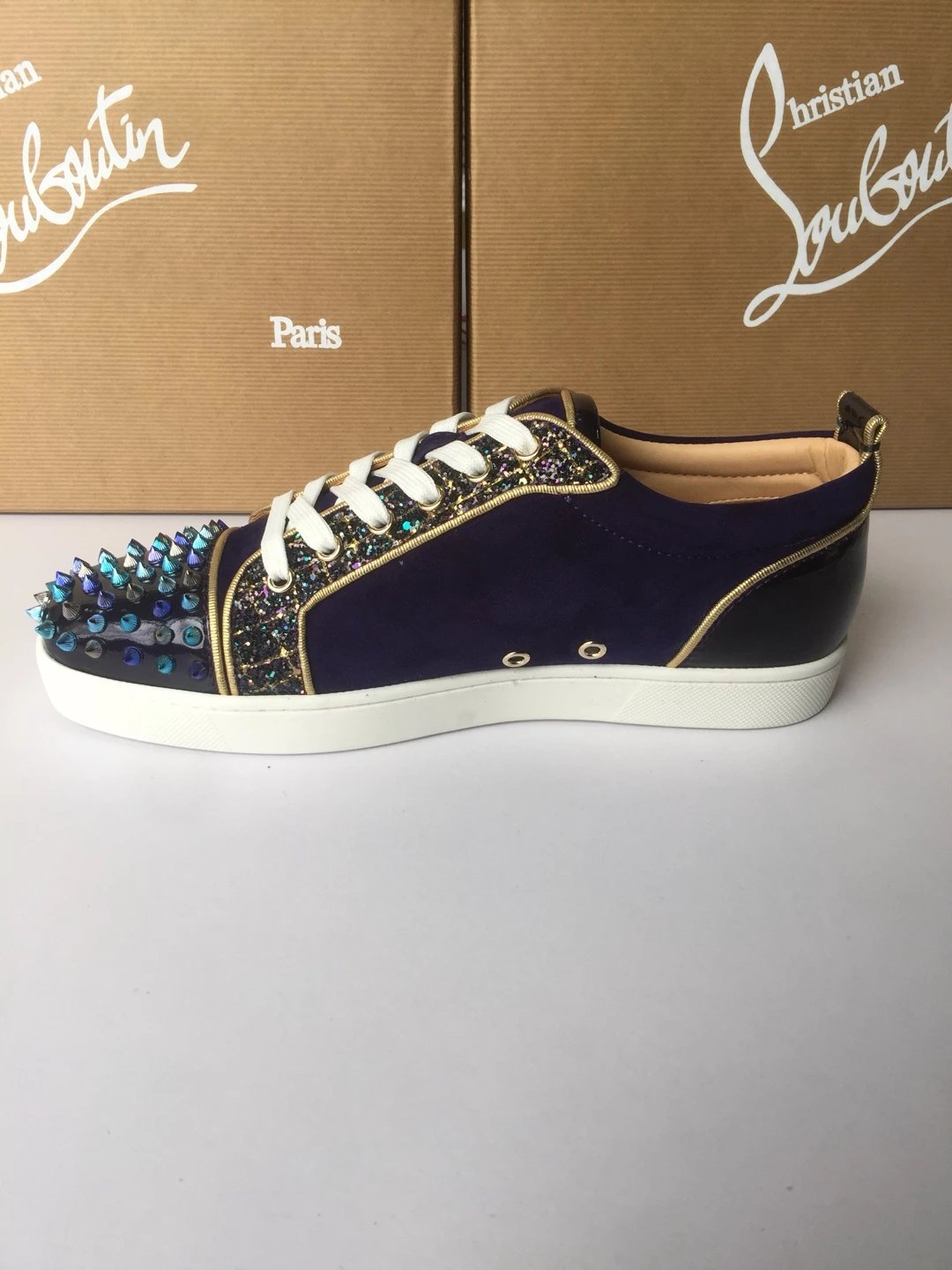 High Quality Christian Louboutin Sneakers CL004