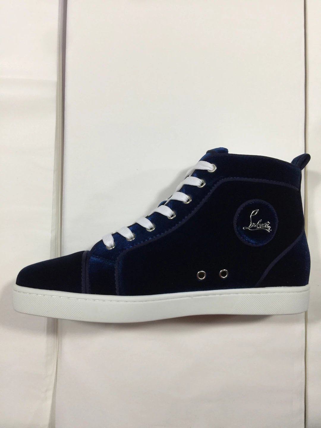 High Quality Christian Louboutin Sneakers CL002