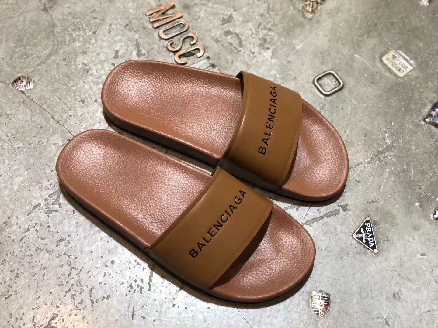 High Quality Balenciaga slide sandal BL004