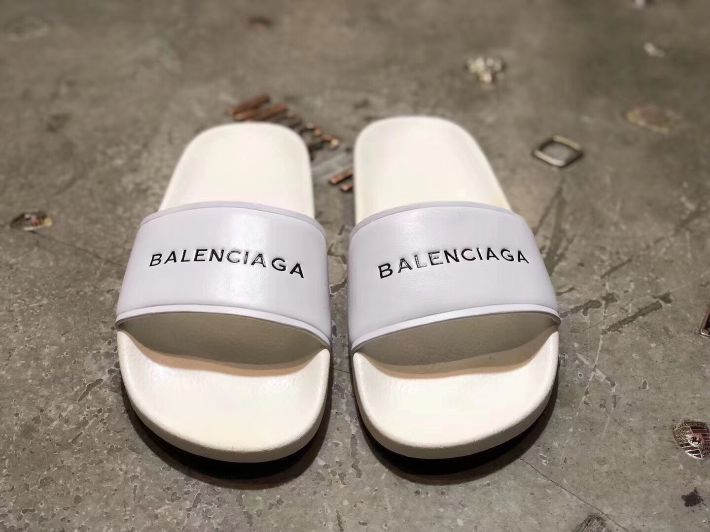 High Quality Balenciaga slide sandal BL001