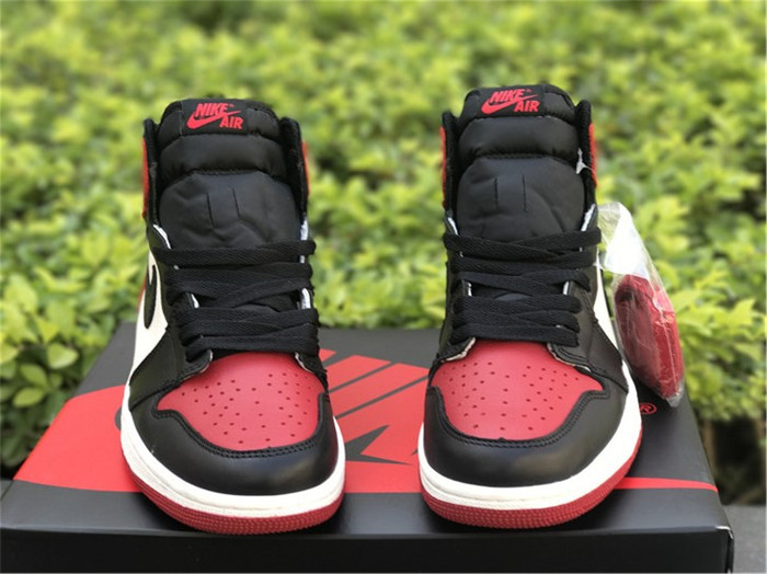 High Quality Air Jordan 1 Retro High Og Bred Toe Sneakers A95CC39989DE