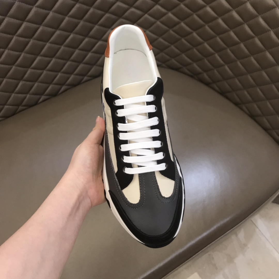 Hermes Sneaker TRAIL in Cream