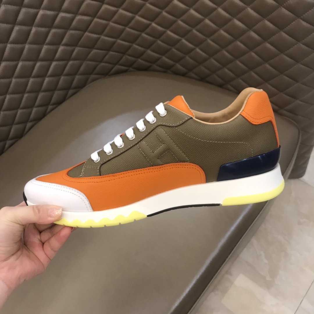 Hermes Sneaker TRAIL in Brown