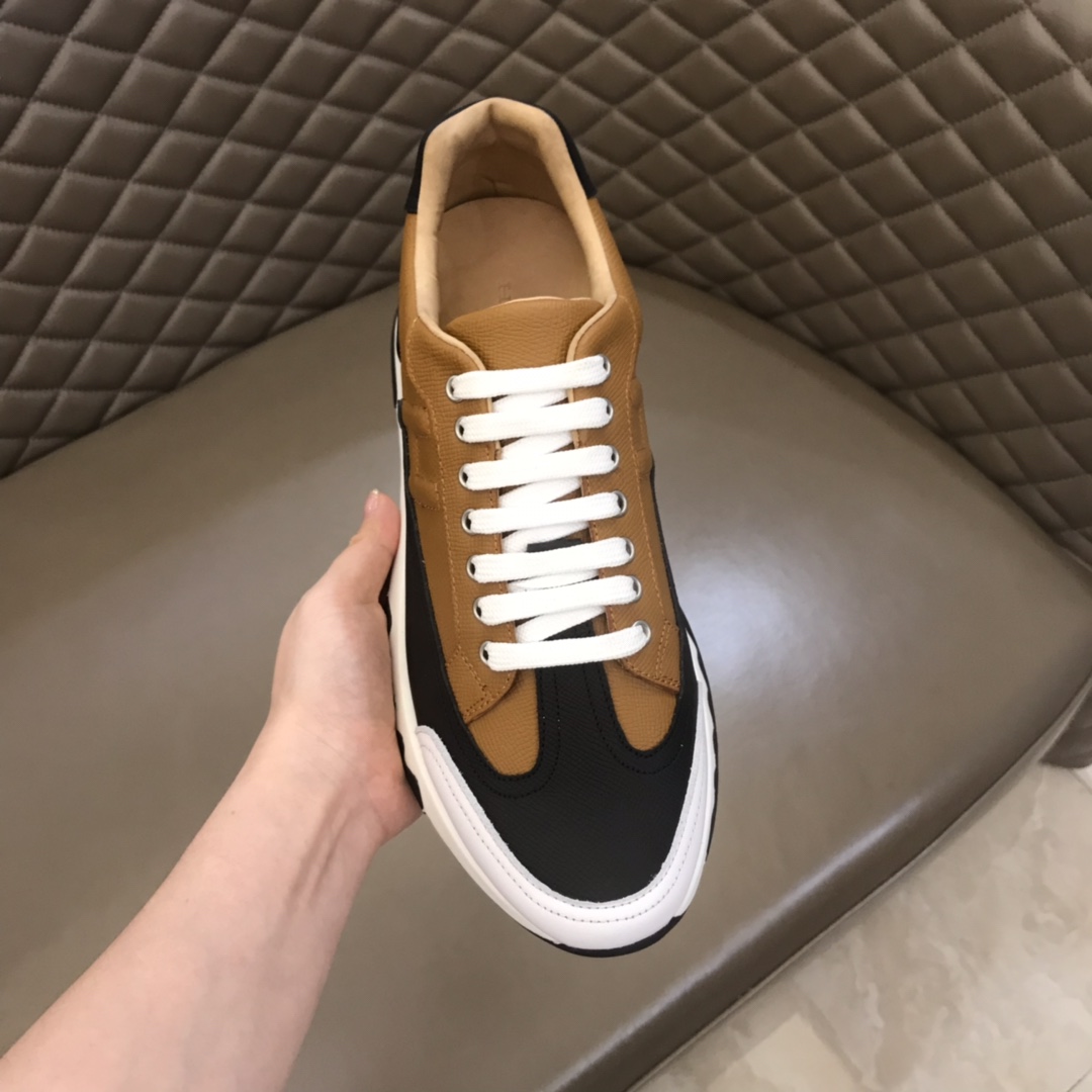 Hermes Sneaker TRAIL in Brown