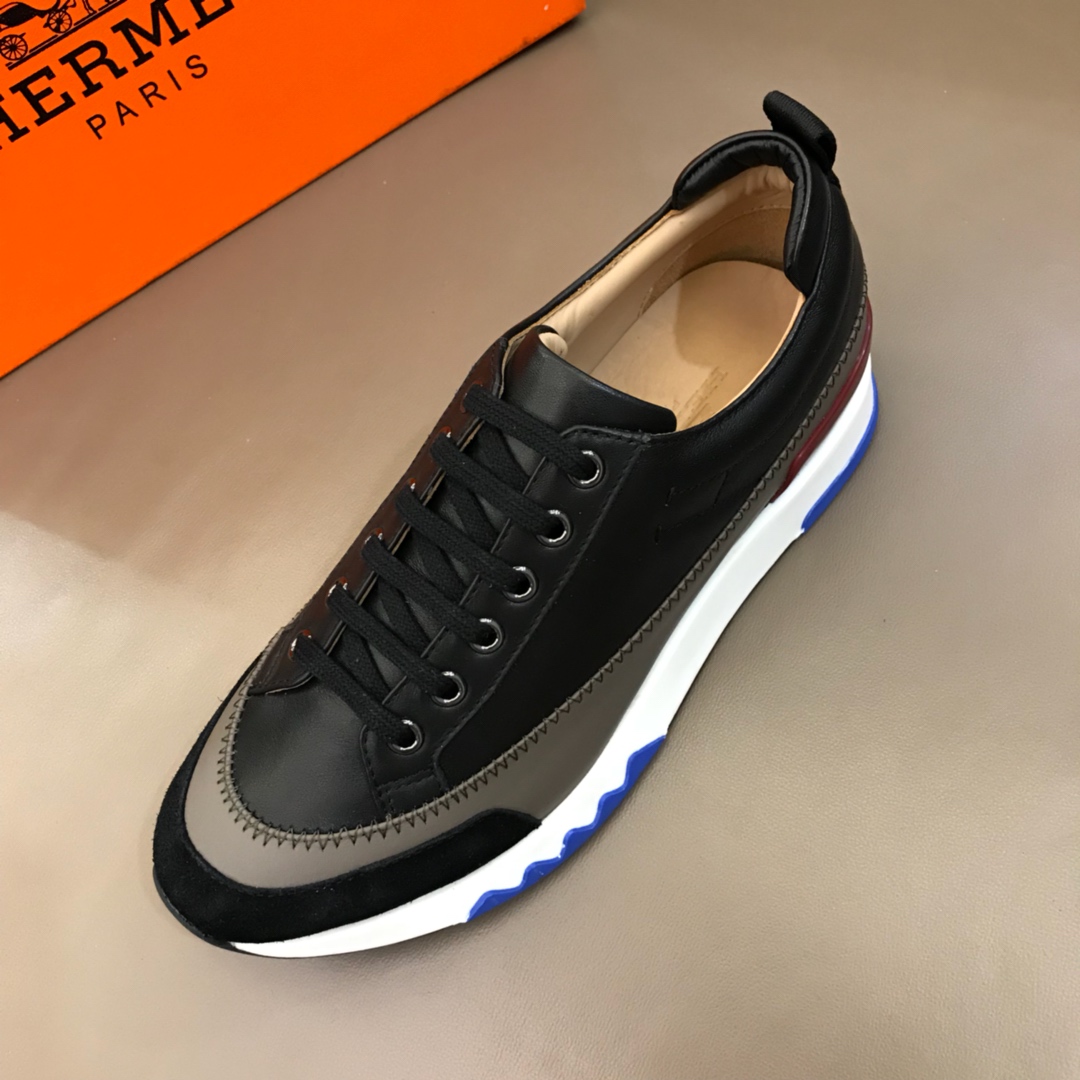 Hermes Sneaker TRAIL in Black