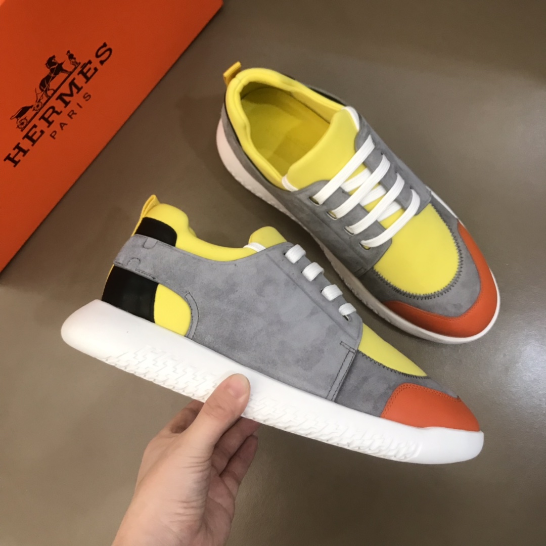 Hermes Sneaker in Gray