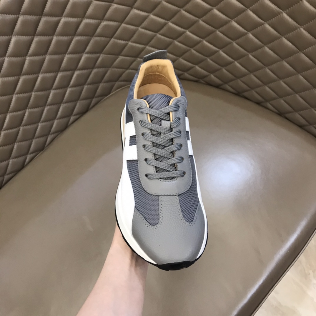 Hermes Sneaker in Gray