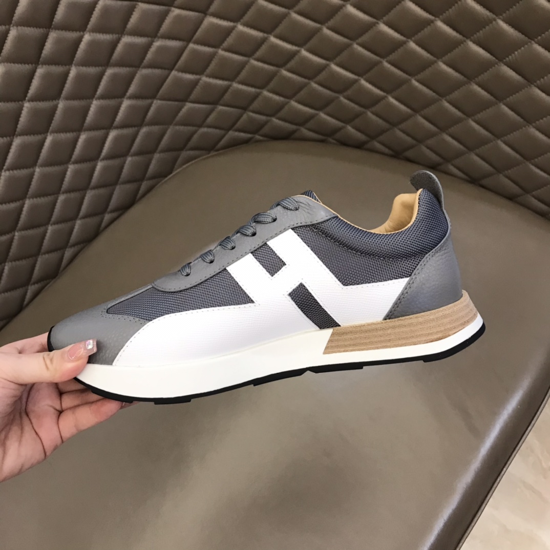 Hermes Sneaker in Gray