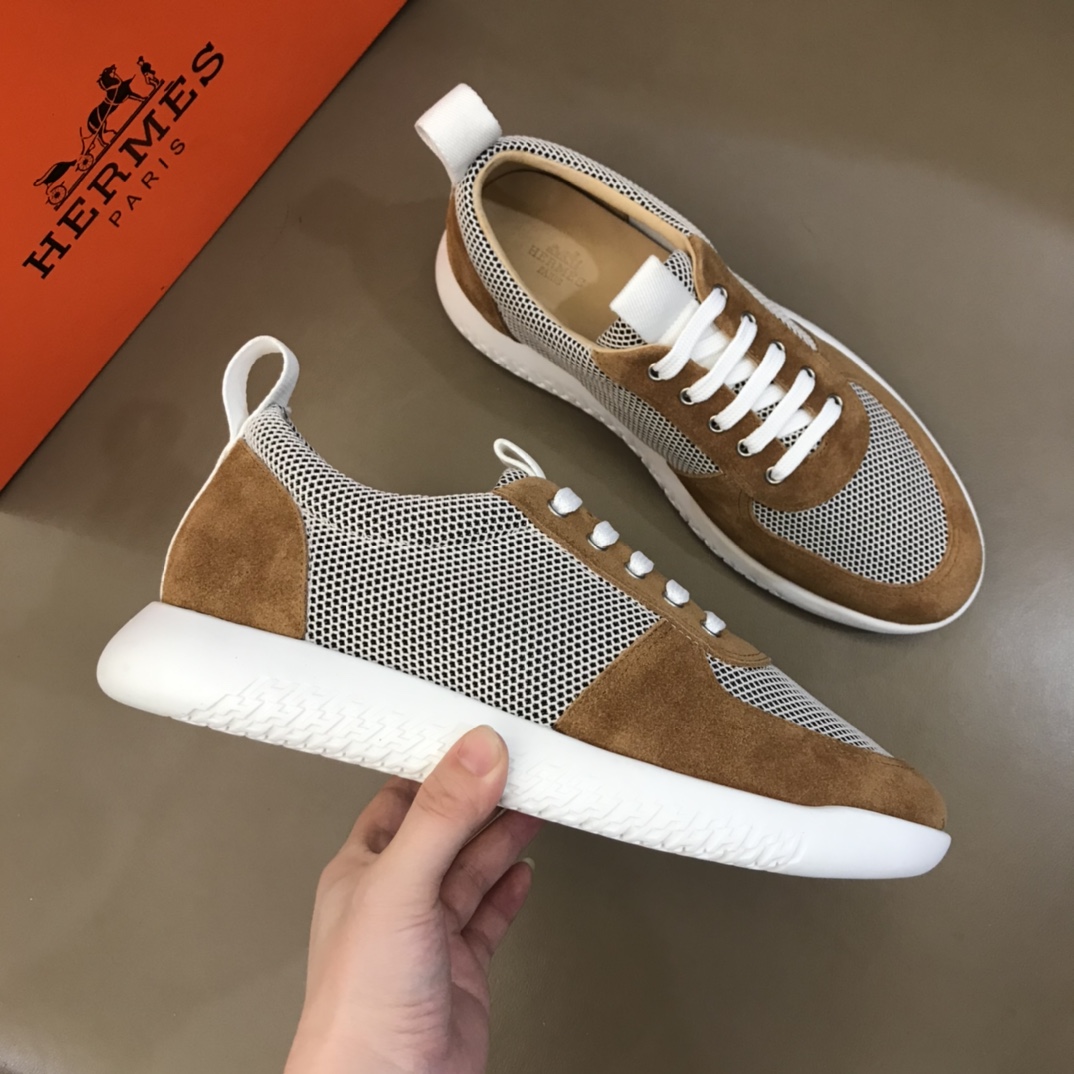 Hermes Sneaker in Gray