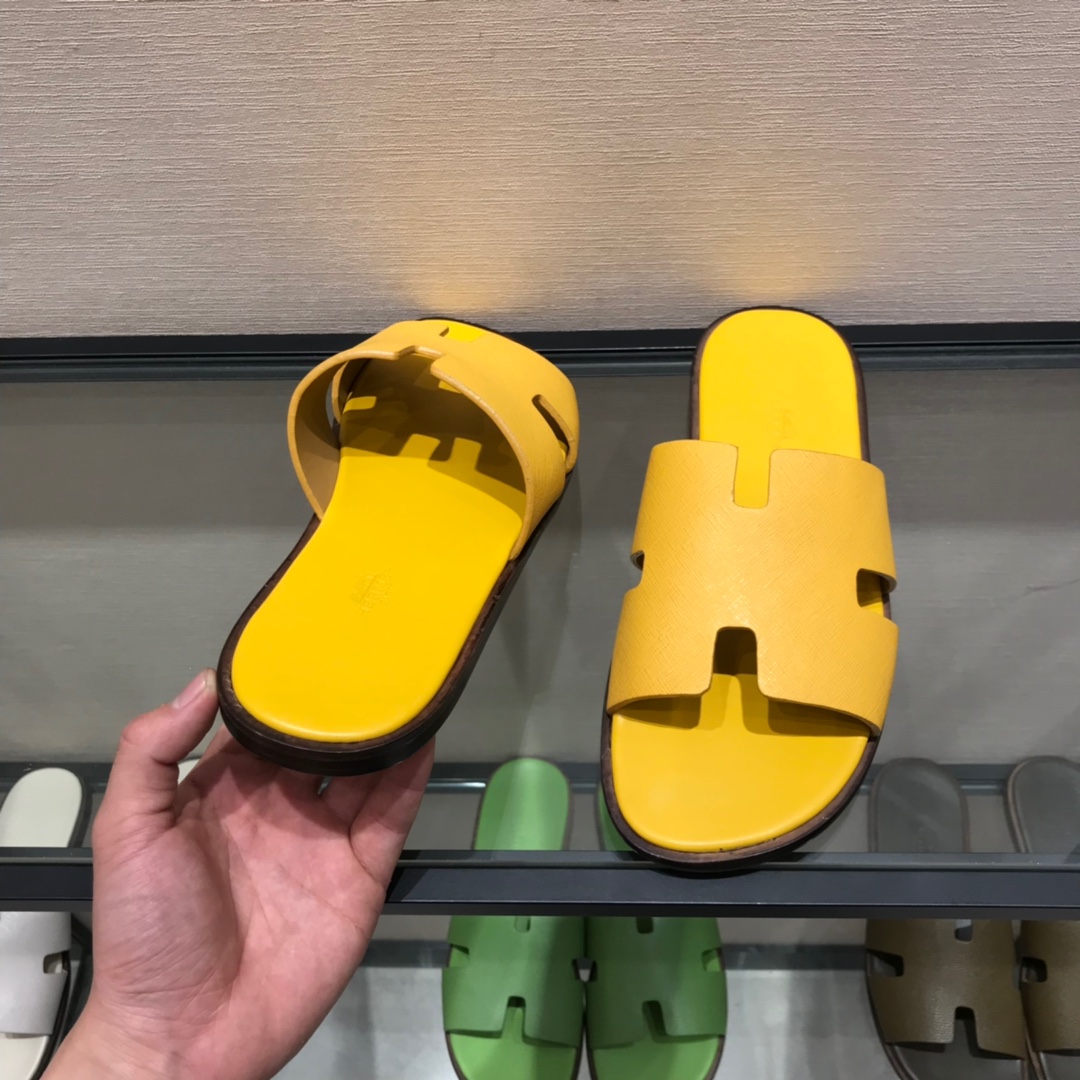 Hermes Slipper Lzmir in Yellow