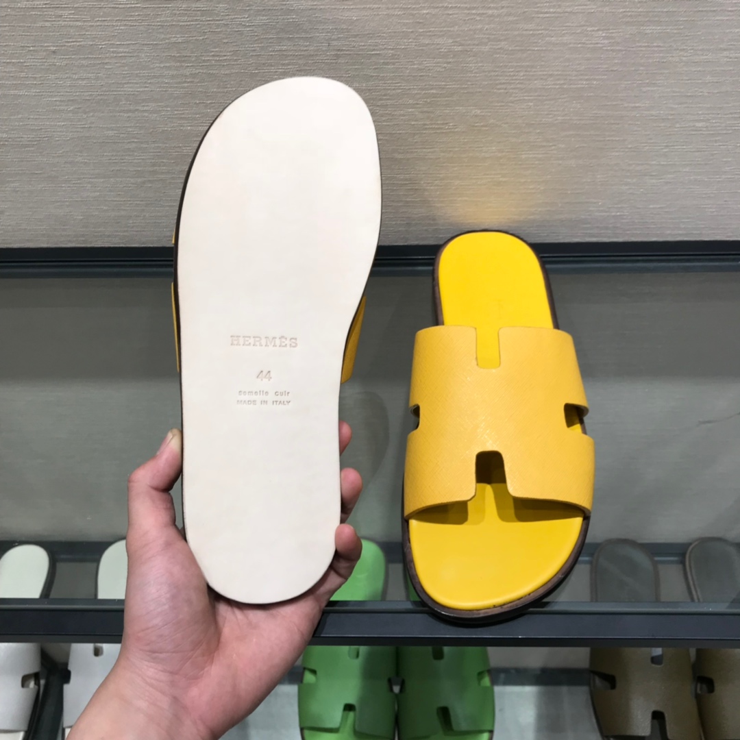 Hermes Slipper Lzmir in Yellow