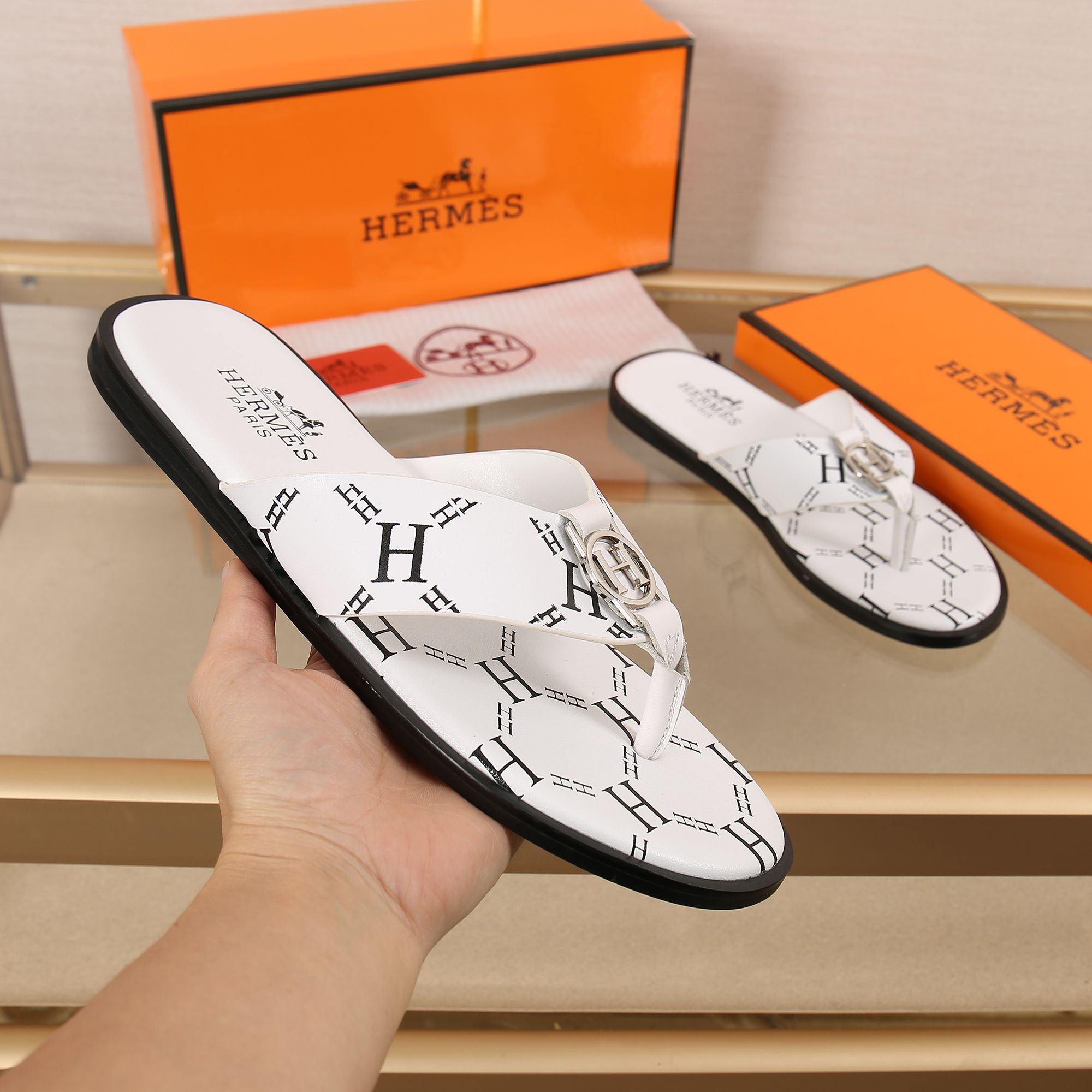 Hermes Slipper Lzmir in White