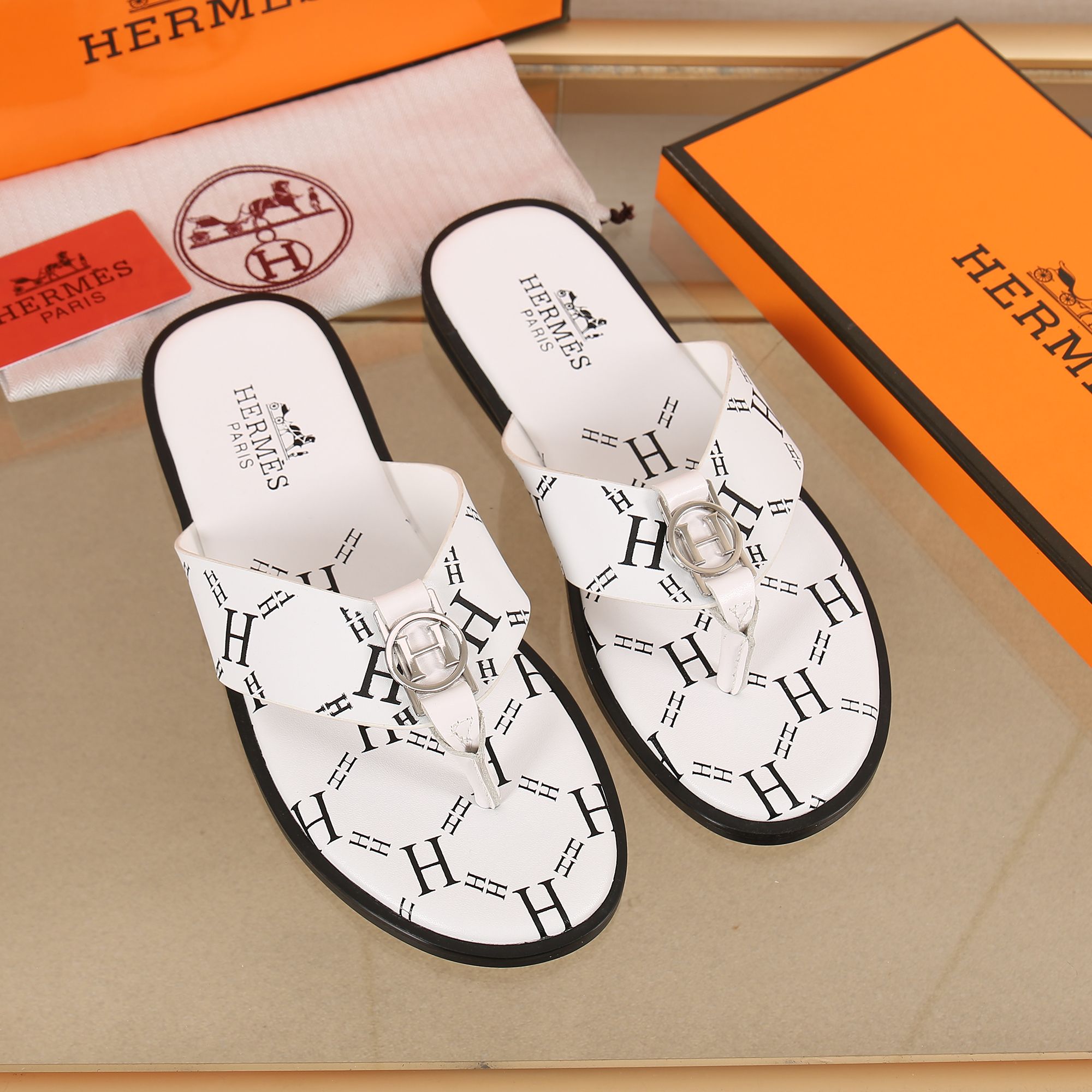 Hermes Slipper Lzmir in White