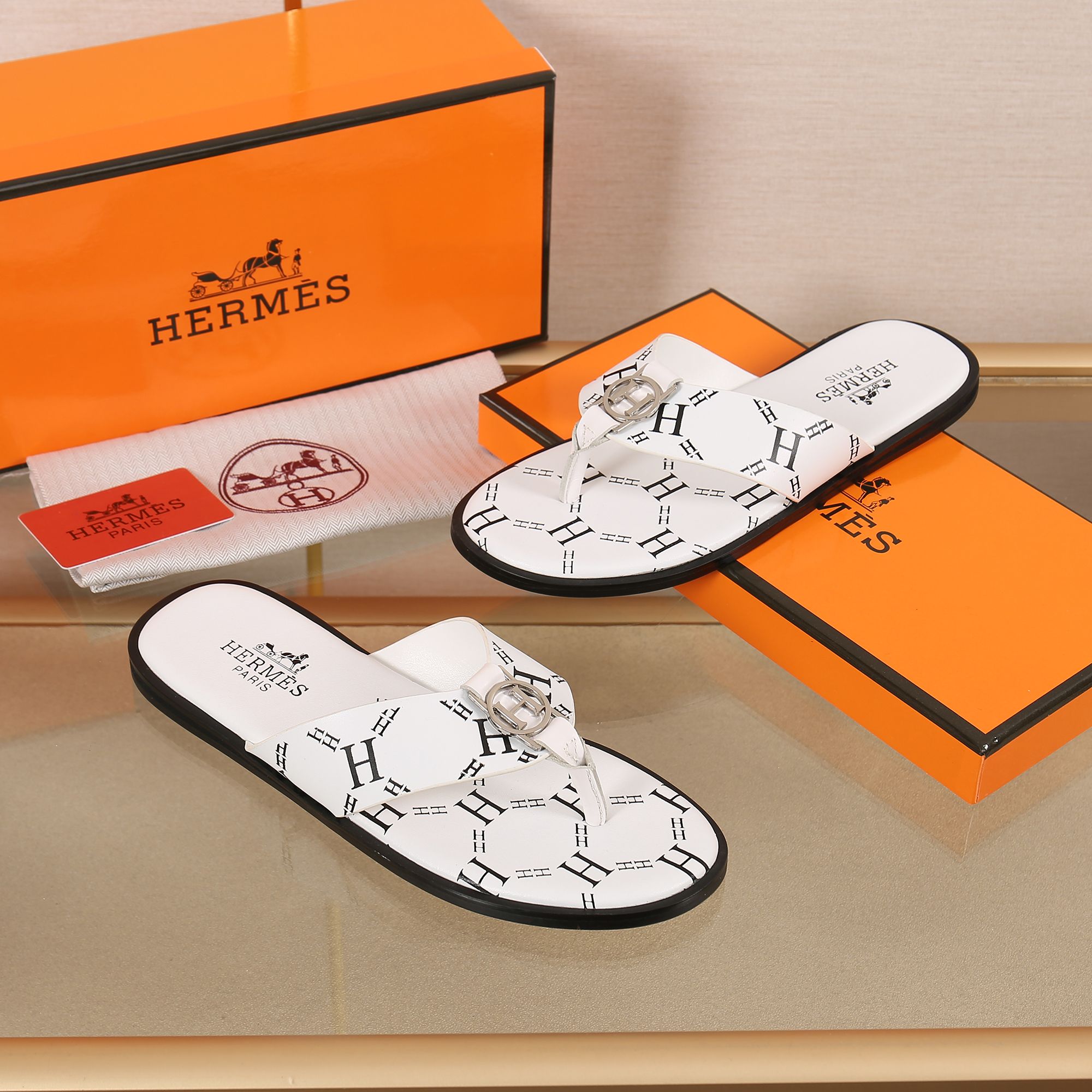 Hermes Slipper Lzmir in White