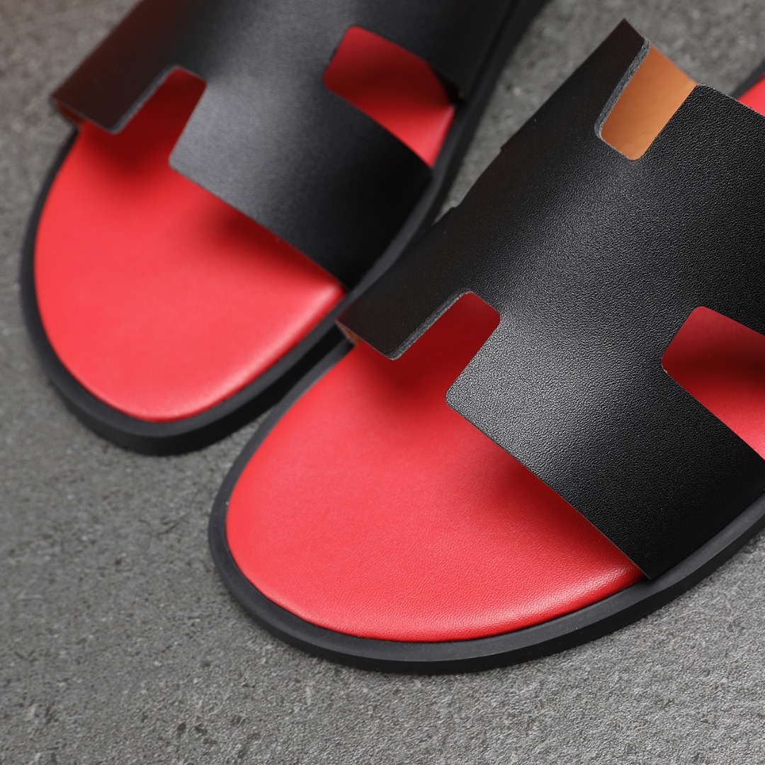 Hermes Slipper Lzmir in Red