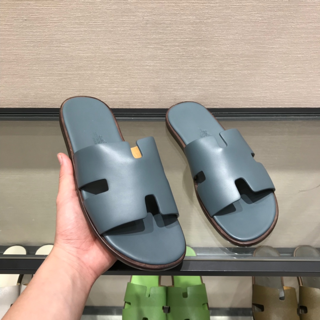 Hermes Slipper Lzmir in Gray