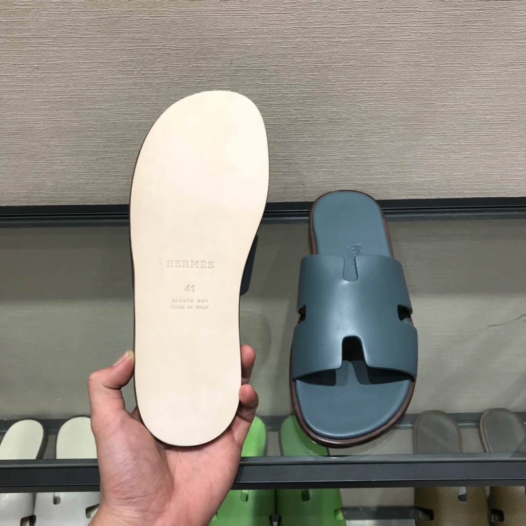 Hermes Slipper Lzmir in Gray