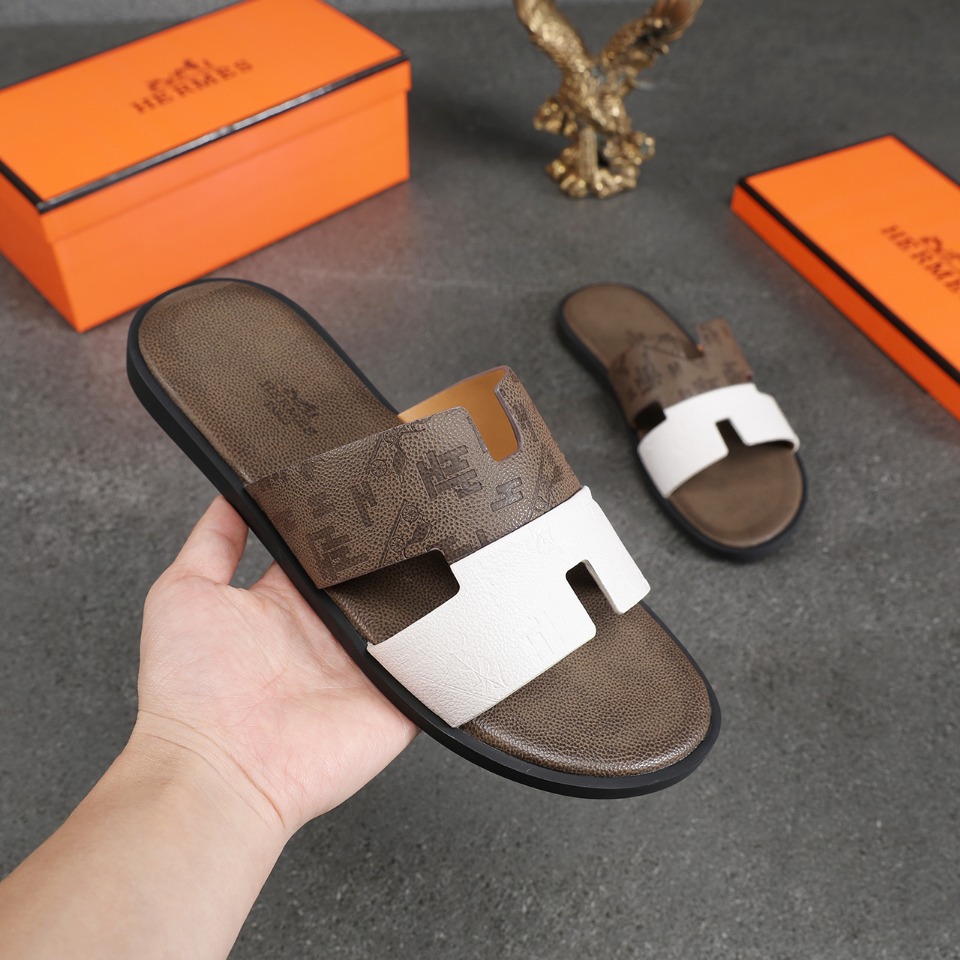 Hermes Slipper Lzmir in Brown