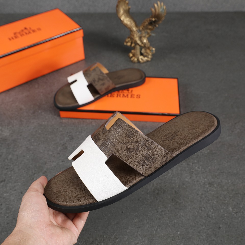 Hermes Slipper Lzmir in Brown